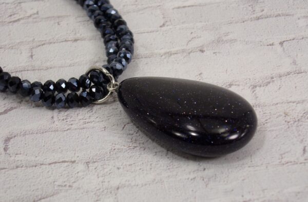 SPARKLING BLUE GOLDSTONE PENDANT AND GLASS BEAD NECKLACE - Image 5