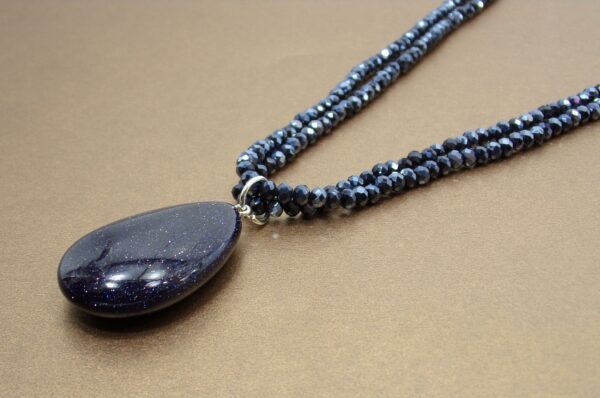 SPARKLING BLUE GOLDSTONE PENDANT AND GLASS BEAD NECKLACE - Image 6