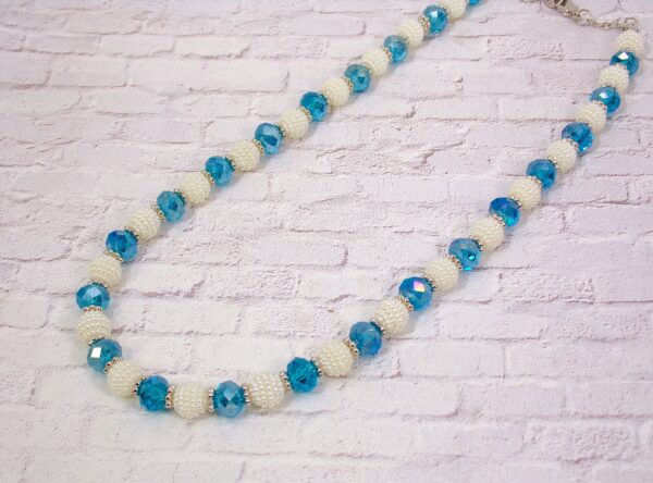 BLUE GLASS AND WHITE BEAD NECKLACE AND EARRING SET - Image 5