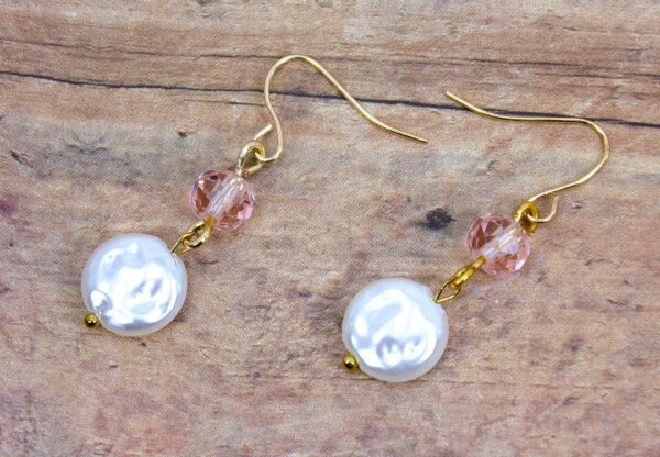 WHITE AND PINK BEAD EARRINGS - Image 6