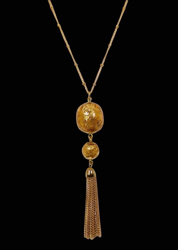 GOLD LEAF PENDANT NECKLACE WITH GOLD TASSEL CHAIN - Image 4
