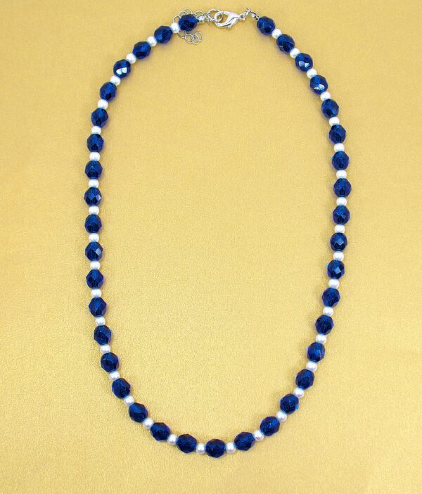 BLUE GLASS AND PEARL BEAD NECKLACE - Image 10