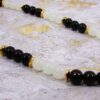 BLACK AND WHITE GLASS BEAD NECKLACE - Image 7