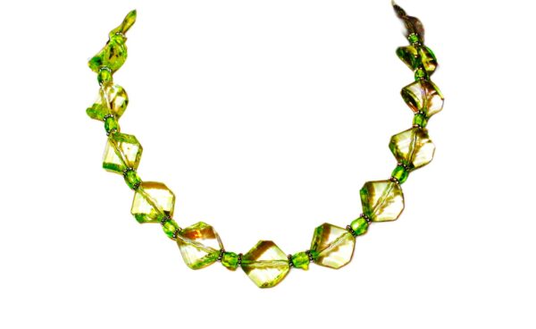 LIGHT GREEN BEAD NECKLACE AND EARRING SET - Image 13