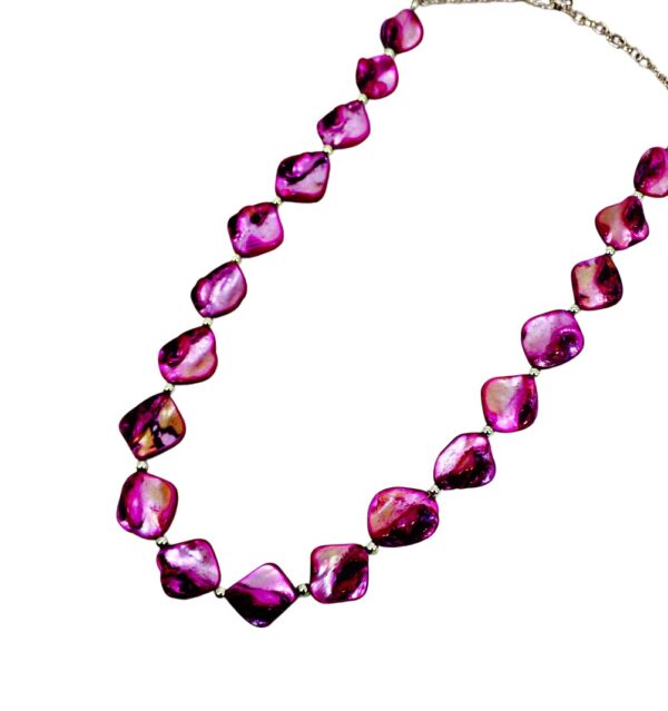 PURPLE SHELL BEAD NECKLACE