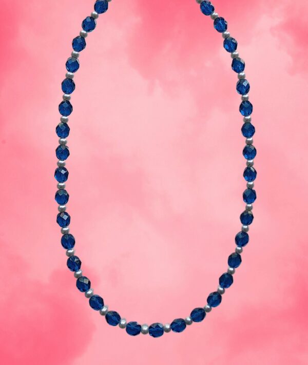 BLUE GLASS AND PEARL BEAD NECKLACE - Image 7