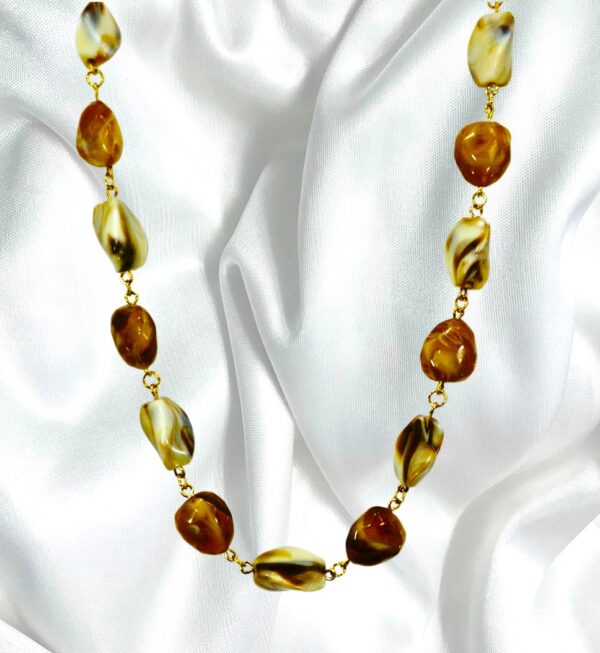 BROWN AND BEIGE BEAD NECKLACE - Image 5