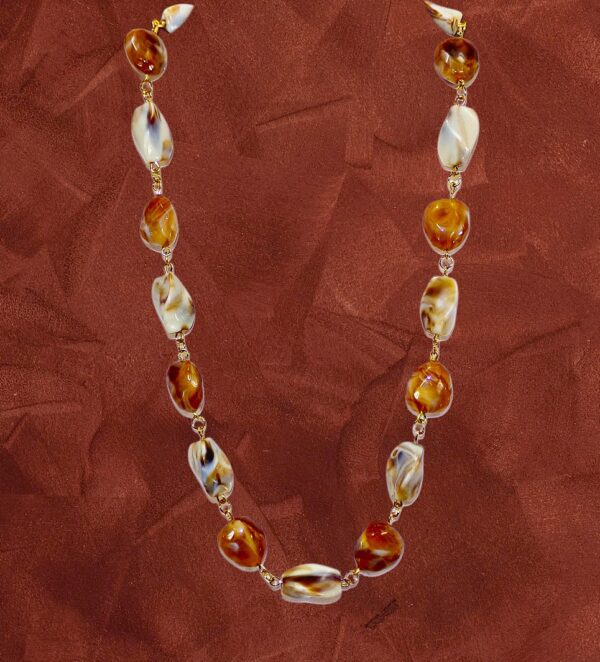 BROWN AND BEIGE BEAD NECKLACE - Image 13