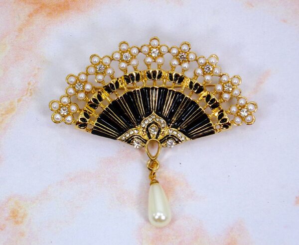 BLACK AND GOLD FAN PIN BROOCH WITH PEARLS - Image 3