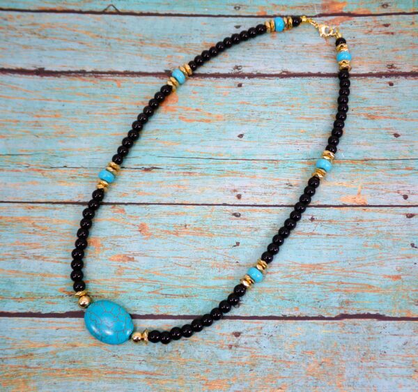 TURQUOISE STONE AND BLACK GLASS BEAD NECKLACE - Image 4