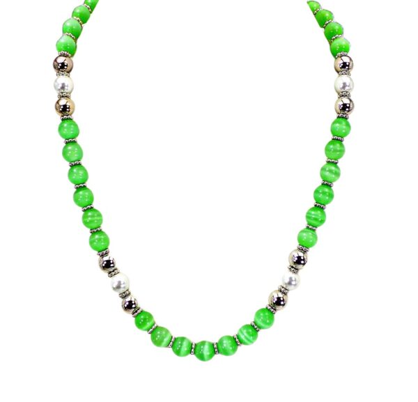 LIME GREEN CAT EYE STONE NECKLACE WITH SILVER AND PEARL BEADS - Image 9
