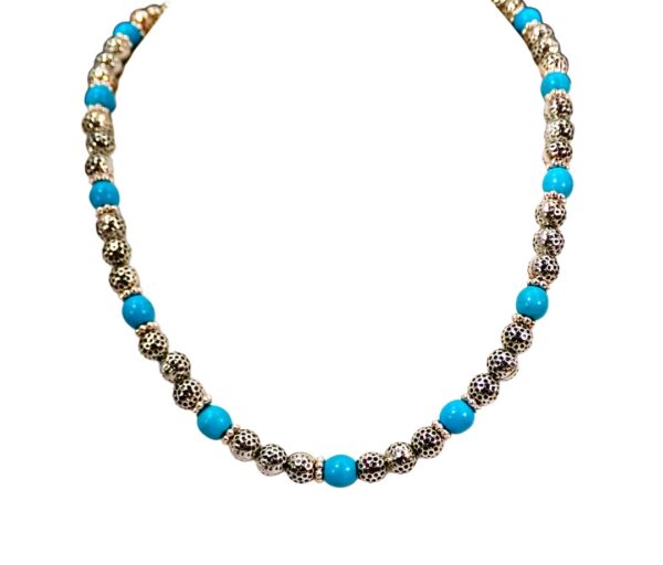 TURQUOISE STONE AND SILVER TEXTURED BEAD NECKLACE