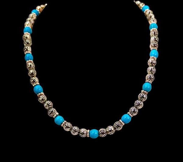 TURQUOISE STONE AND SILVER TEXTURED BEAD NECKLACE - Image 8