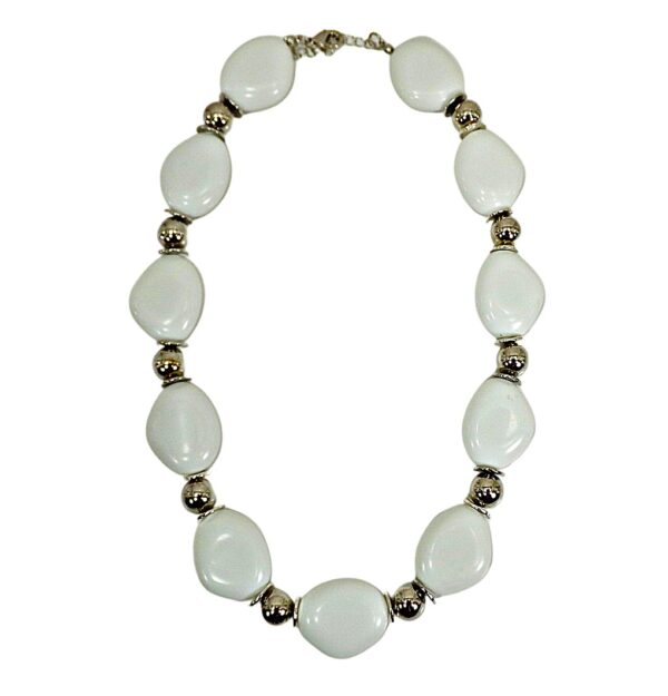 LARGE WHITE AND SILVER BEAD NECKLACE