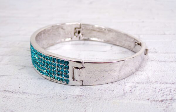 LIGHT BLUE CRYSTAL BANGLE BRACELET - Image 3