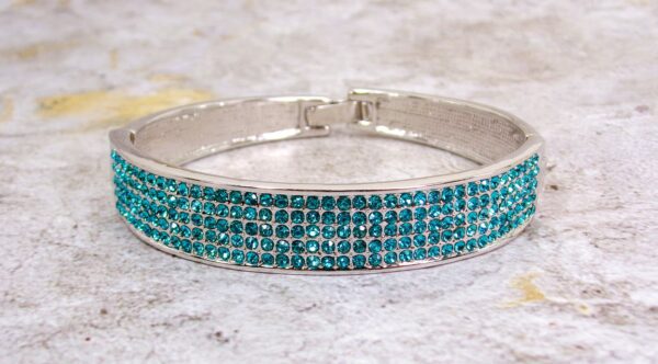 LIGHT BLUE CRYSTAL BANGLE BRACELET - Image 6