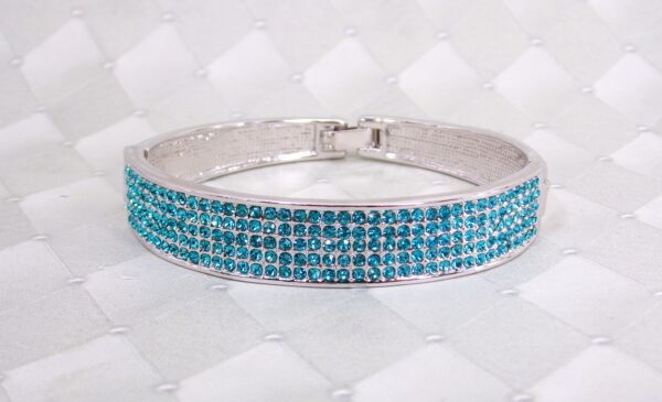 LIGHT BLUE CRYSTAL BANGLE BRACELET - Image 9
