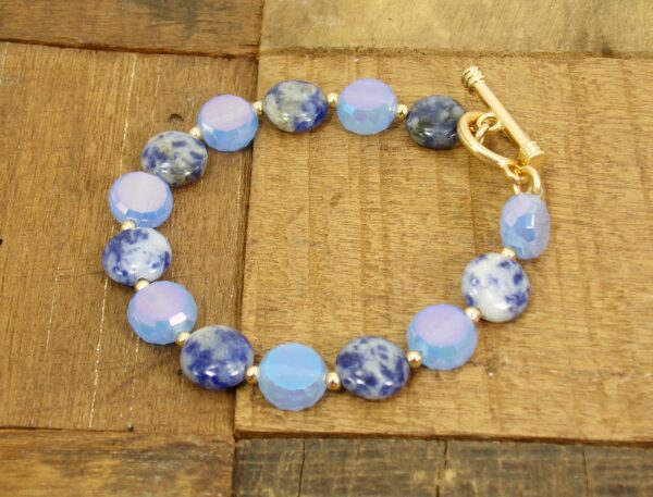 BLUE SODALITE STONE AND GLASS BEAD BRACELET - Image 8