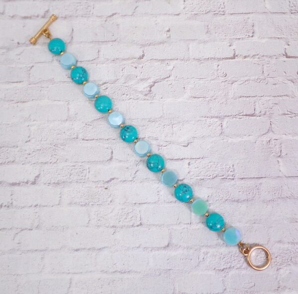 TURQUOISE STONE AND GLASS BRACELET - Image 3
