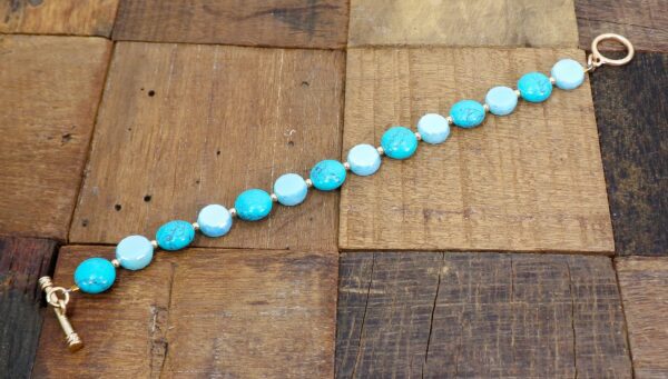 TURQUOISE STONE AND GLASS BRACELET - Image 8