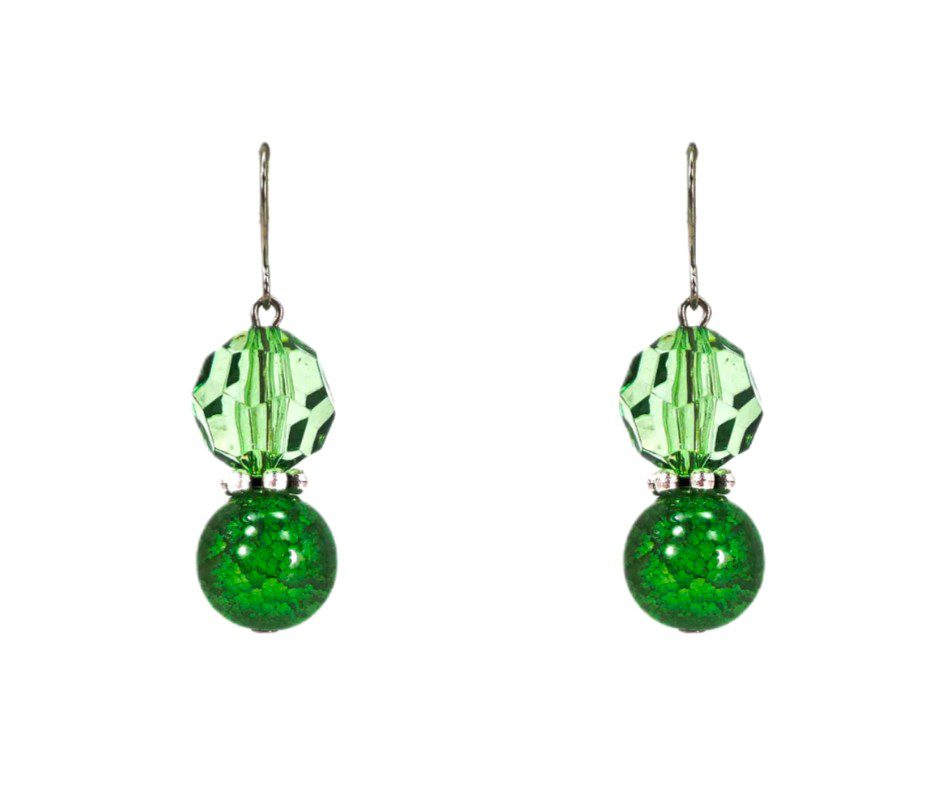 Green Beaded Necklace & Earring Set - Image 9